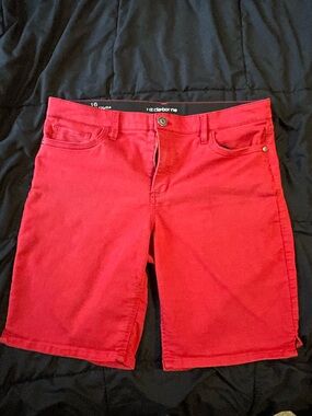 Liz Claiborne Bright Red Women's Bermuda Shorts, stretch denim